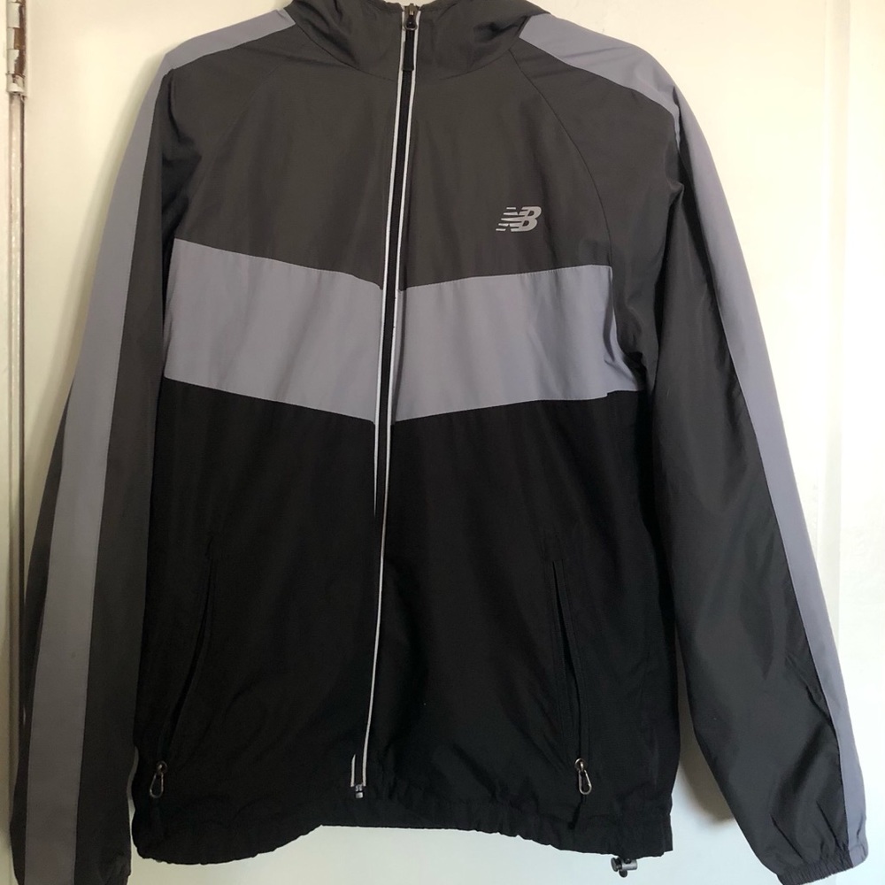 Men’s M New Balance Black/Gray Rain Jacket